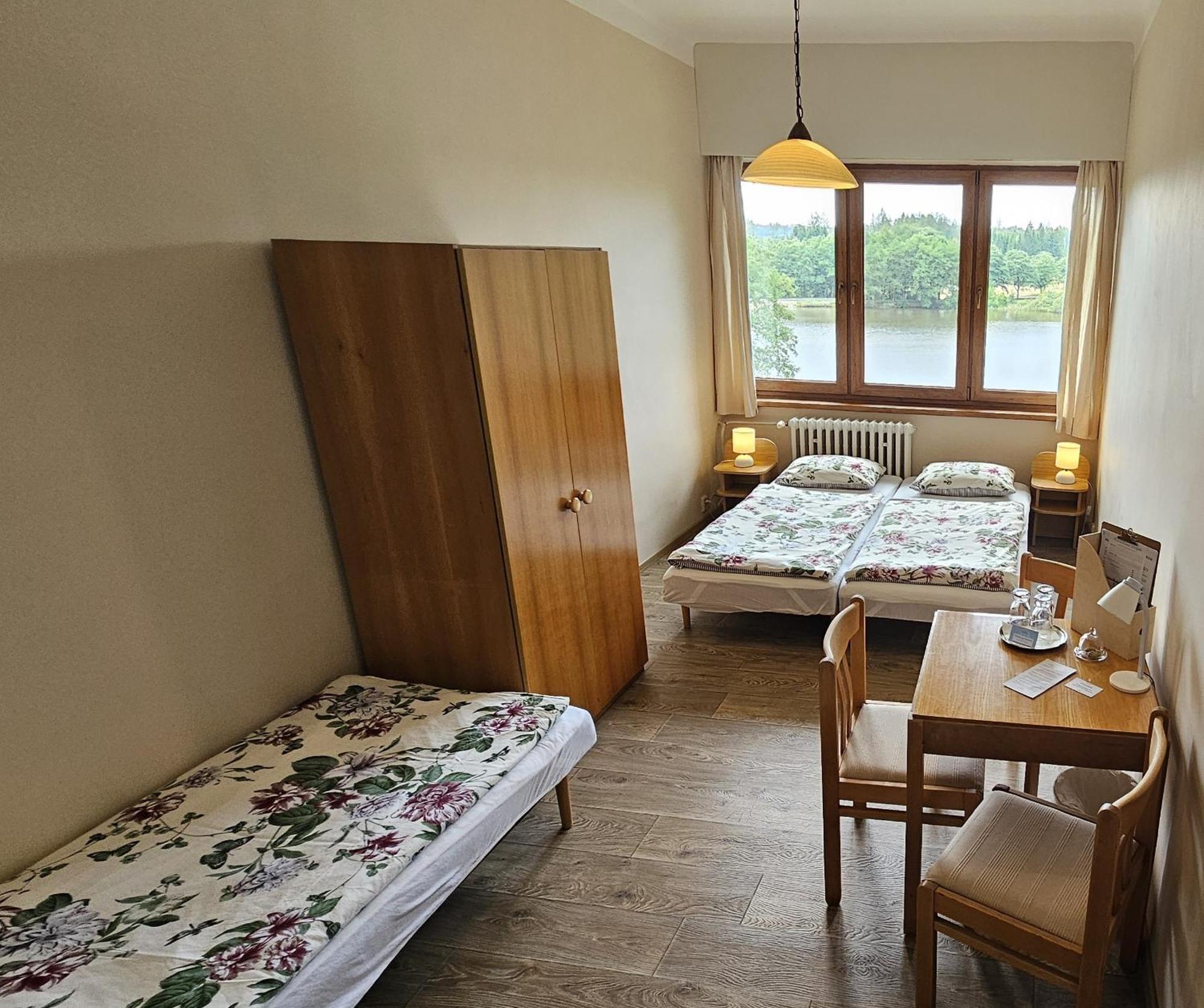 Hotel Chytrov Volfirov Extérieur photo